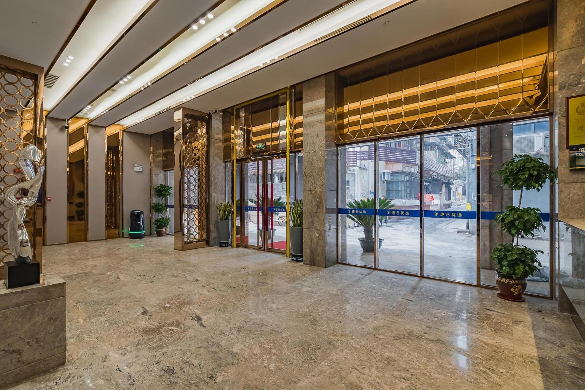 Super 8 Hotel Select Guangzhou Railway Station Xicun Subway Station 외부 사진